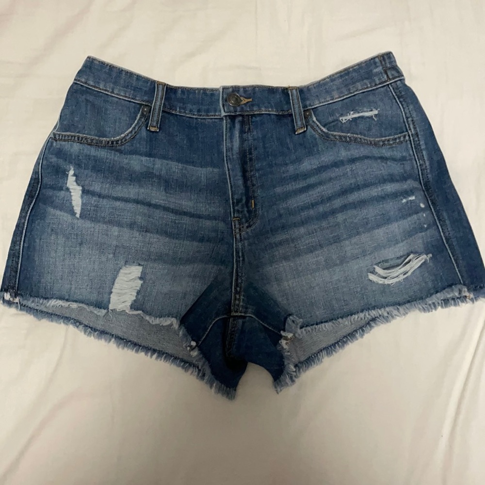 Aerie Distressed shorts